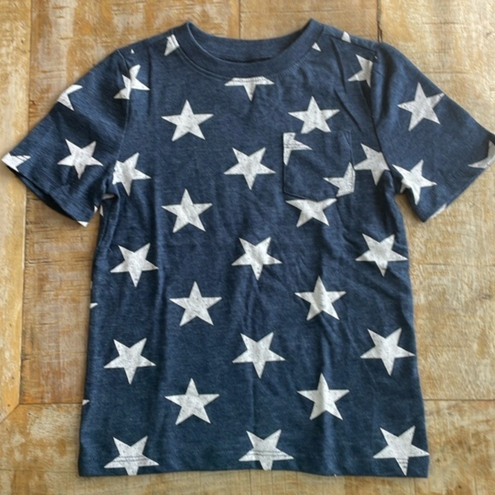 NWOT Old Navy boys tee 5t